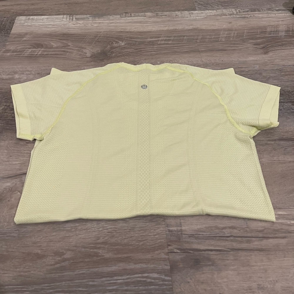 Lululemon Swiftly Tech Short Sleeve Shirt Highlight Yellow
